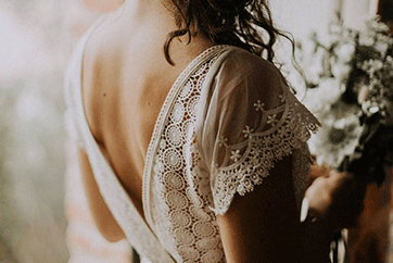 Robe de mariée sur mesure d'Amandine Grimm